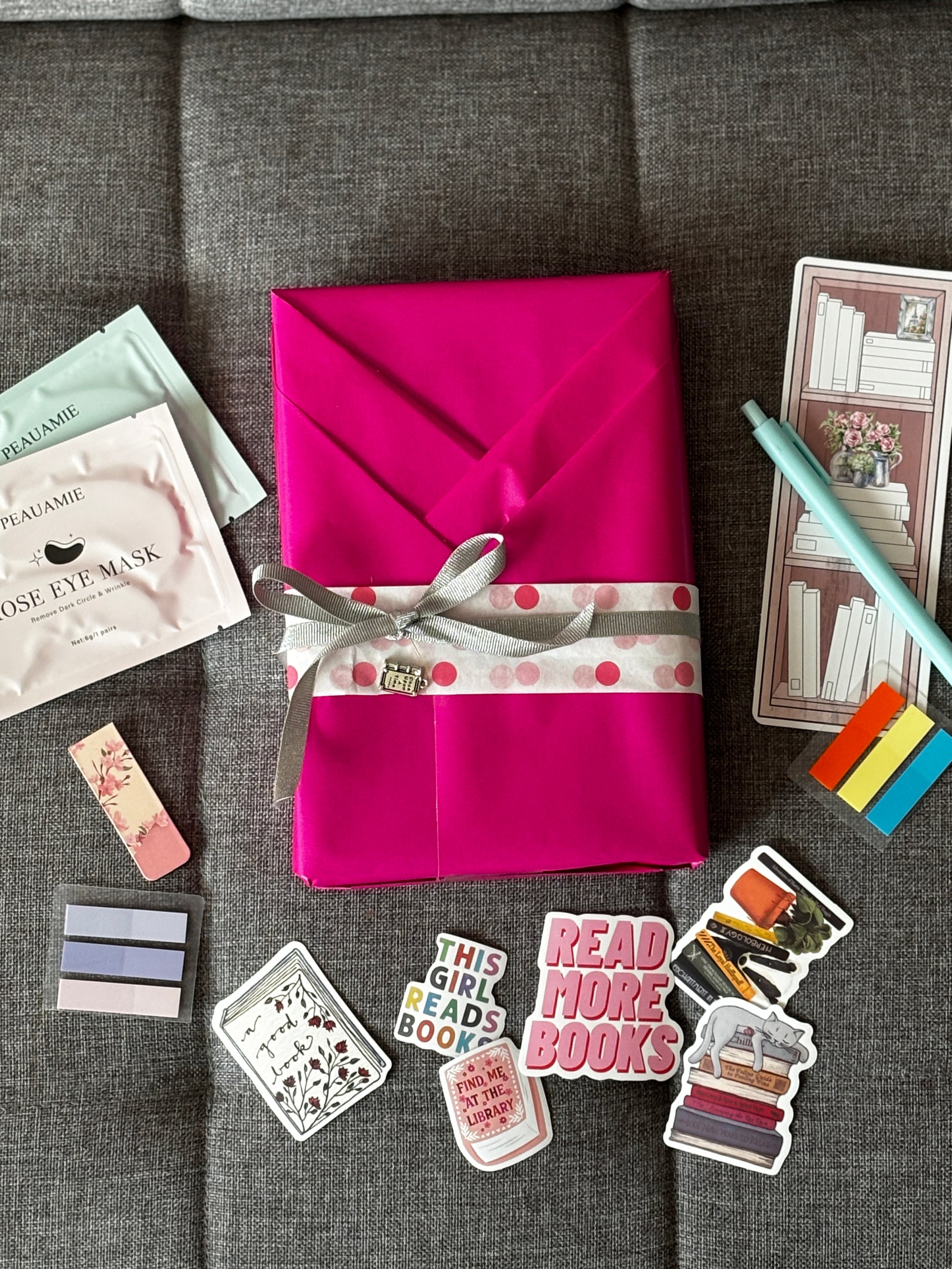 Blind Date book Components